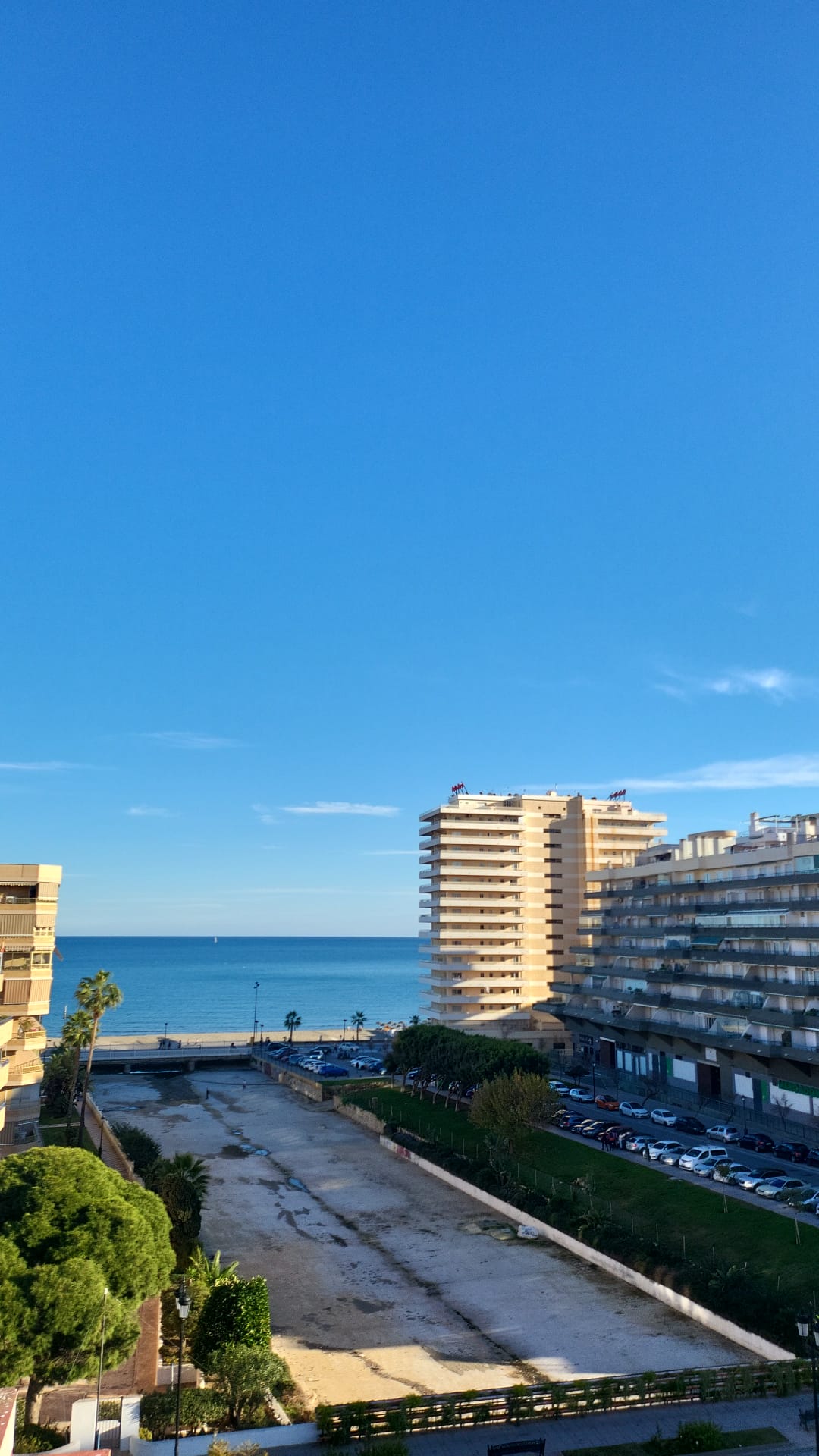 Wonderful flat with sea views and newly renovated.